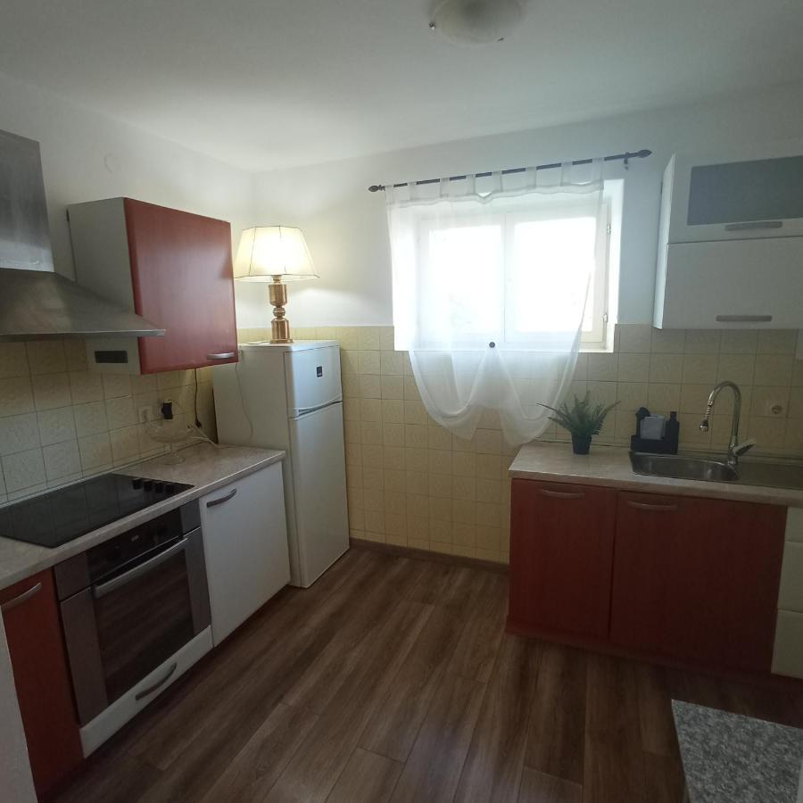 The Golden Well Apartment Rovinj Exterior photo
